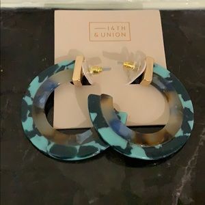 NWOT Turquoise & Tortoise Hoops